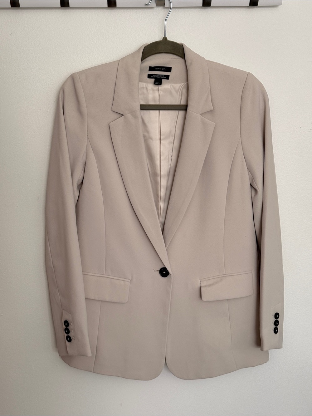 RW&CO. Cream Single-Button Women's Oversize Blazer